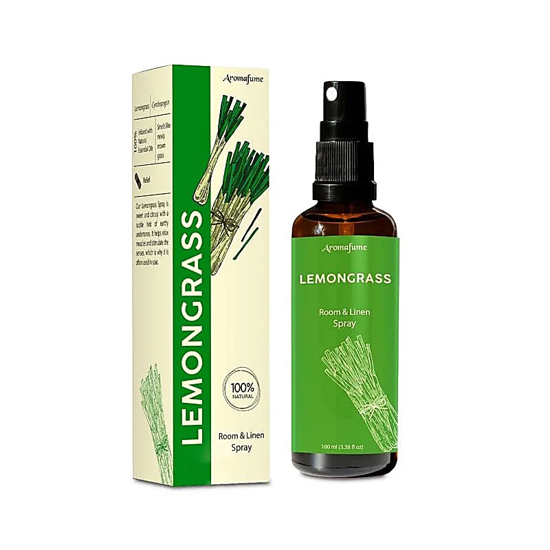 Aromafume Roomspray med Lemongrass – frisk citrusduft med æteriske olier. Renser luften, løfter energien og skaber naturlig balance i hjemmet.