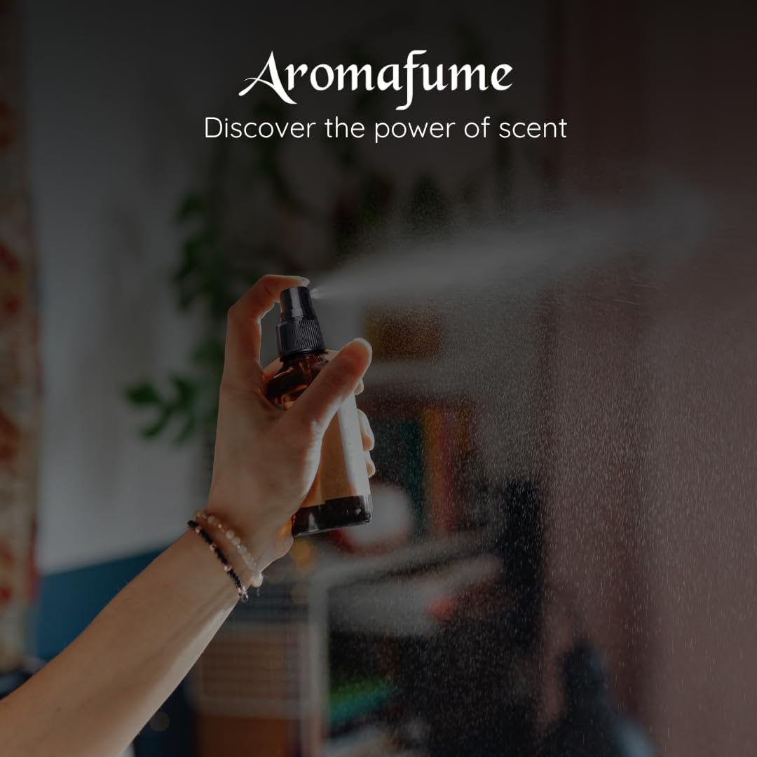 Aromafume Roomspray med Bergamot – naturlig duftspray med æteriske olier. Frisk citrusduft, der skaber energi, ro og balance i hjemmet.