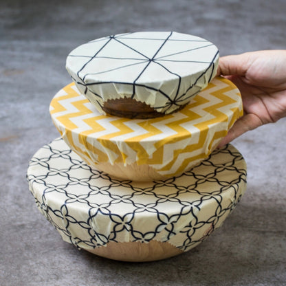 Plastikfri bivoks wraps i 3 størrelser – et bæredygtigt alternativ til plastfolie og stanniol.