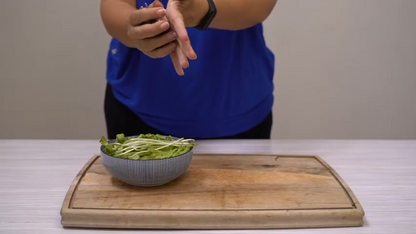 Skær selv til – stor bivoks wrap rulle i økologisk bomuld, perfekt til madopbevaring uden plastik.