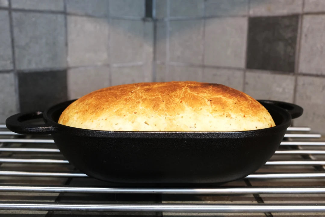 Støbejerns Bread Pan &amp; Dutch Oven til surdej - Extra Large 2,7 l