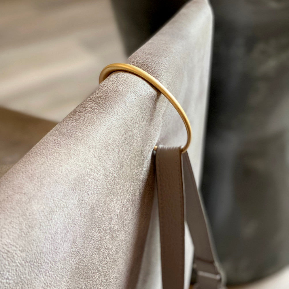 C Bag Holder | Elegant &amp; praktisk taskeholder til café, restaurant &amp; på farten