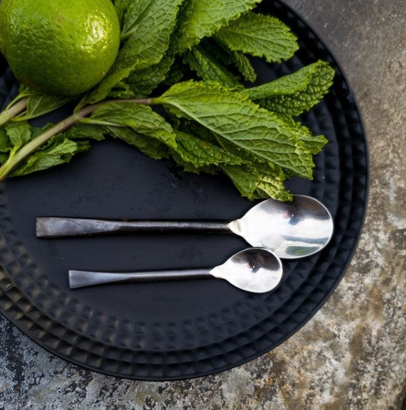 Teskeer i rustfrit stål – Sæt af 4 | Yoshiko håndlavet design