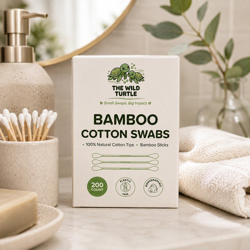 My Rustic Roots Bamboo Cotton Swabs er 200 dobbeltsidede vatpinde med bambuspind og bløde spidser af økologisk bomuld.