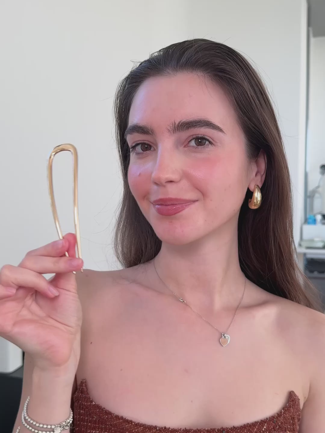 KITSCH Fransk Hårnål – elegant, holdbar og let at bruge. Perfekt til hurtige opsætninger i guld, sølv eller hematite.