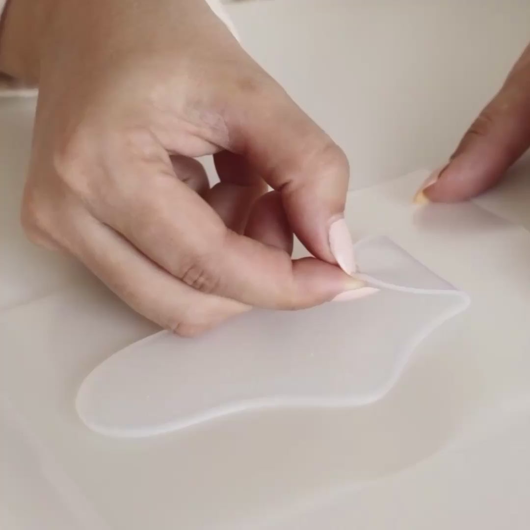 Gør som mange andre bevidste beauty nørder – opdag fordelene ved Ectoin i denne innovative pandepatch fra Apricot.