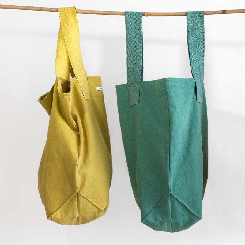 En alsidig og bæredygtig shopper, der gør hverdagen både lettere og smukkere.