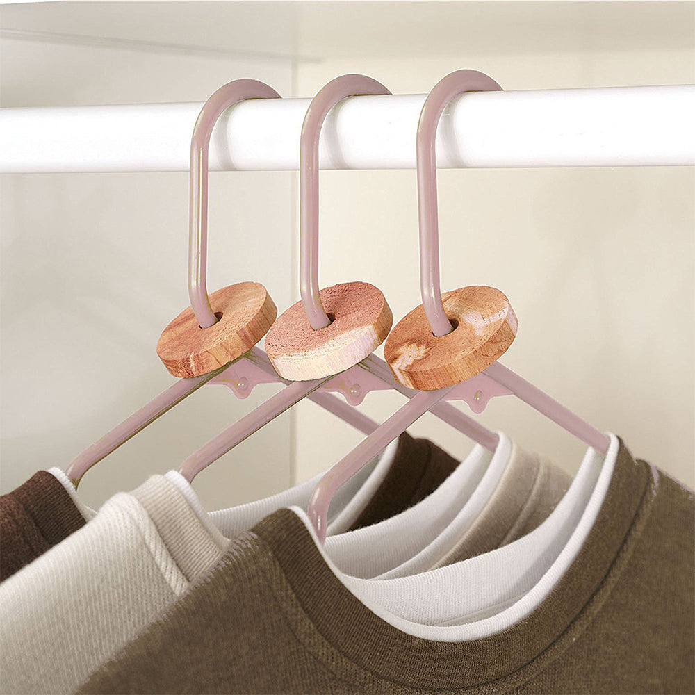 Cedertræ Ringe mod møl - 10 stk til skabe &amp; skuffer - Iris Hantverk