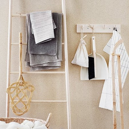 Iris Hantverk - Knagerække m. 2, 4 eller 7 knage - Birketræ