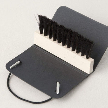 Iris Hantverk - Tøjbørste til tasken