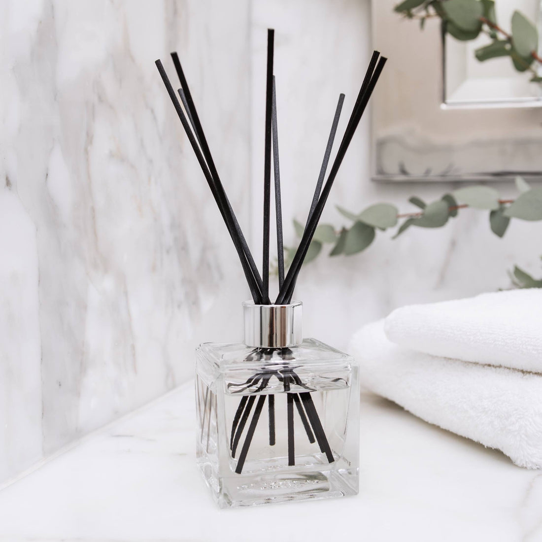 Maison Berger duftpinde med Vanilla Gourmet, Cube flakon, hjemmeduft